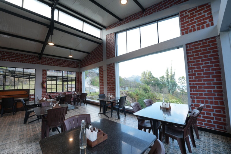 Food & Drinks 5, AURA CRIMSON VISTAS, Dindigul