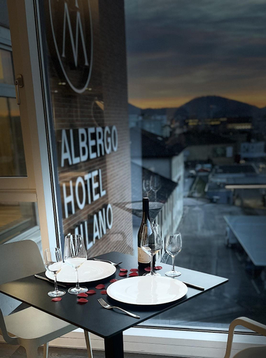 Food & Drinks 5, Milano, Mendrisio