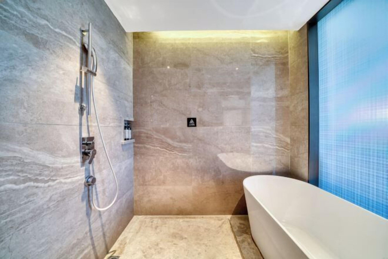Bathroom 3, TAIZHOU RIVERVIEW INTERNATIONAL HOTE, Taizhou