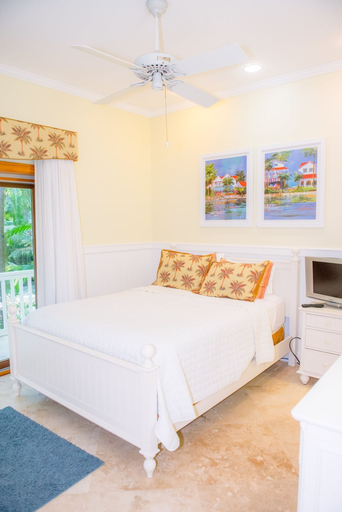 Room 3, Island Palm Estate in Islamorada, Monroe