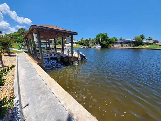 Exterior & Views, Getaway Canal, Flagler