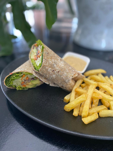 Food & Drinks 2, The Leslie Executive Hotel, Blantyre City