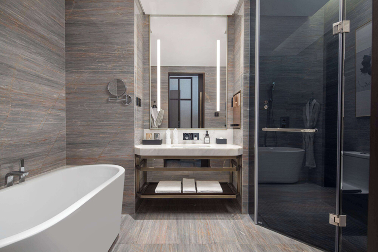 Bathroom 3, Wyndham Garden FuKang Downtown, Changji Hui