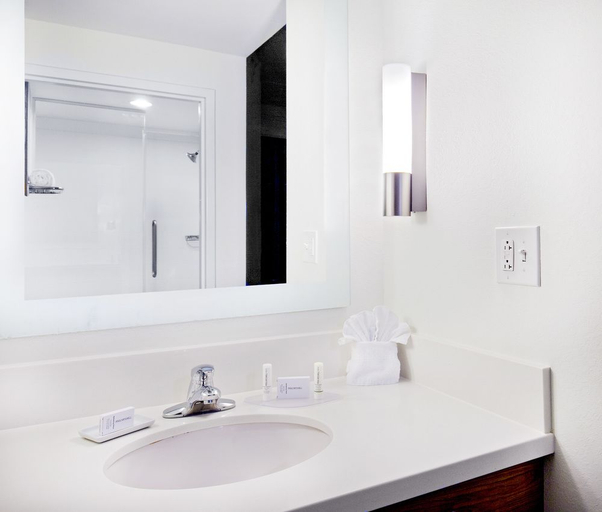 Bedroom 4, SpringHill Suites by Marriott Chesapeake Greenbrier, Chesapeake