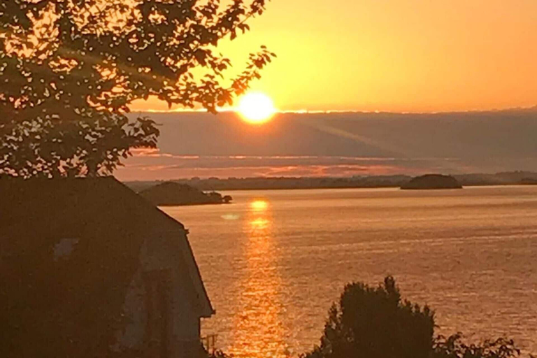 Miscellaneous 4, Lakeside Apartment Retreat in Oughterard Connemara