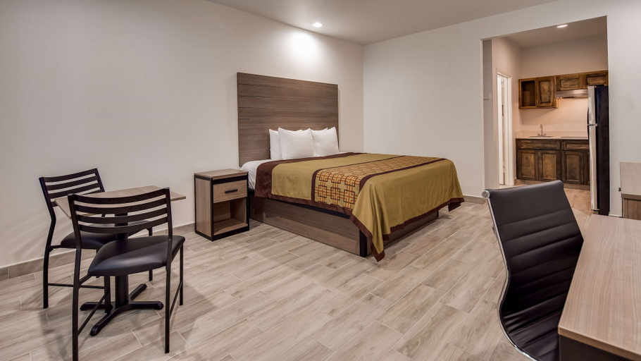 Bedroom 9