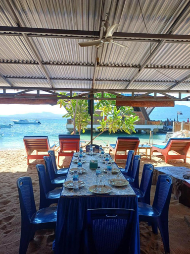 Food & Drinks 3, 4 Sisters Divers, Manado