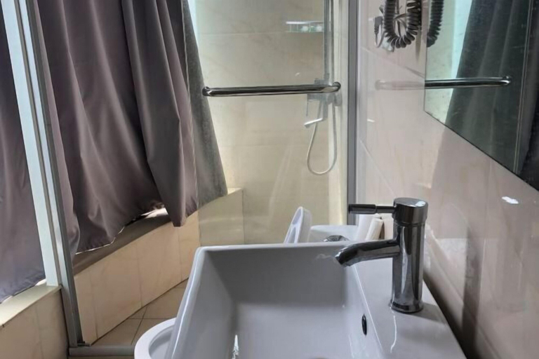 Bathroom 3, Changwei Hotel, Shanghai