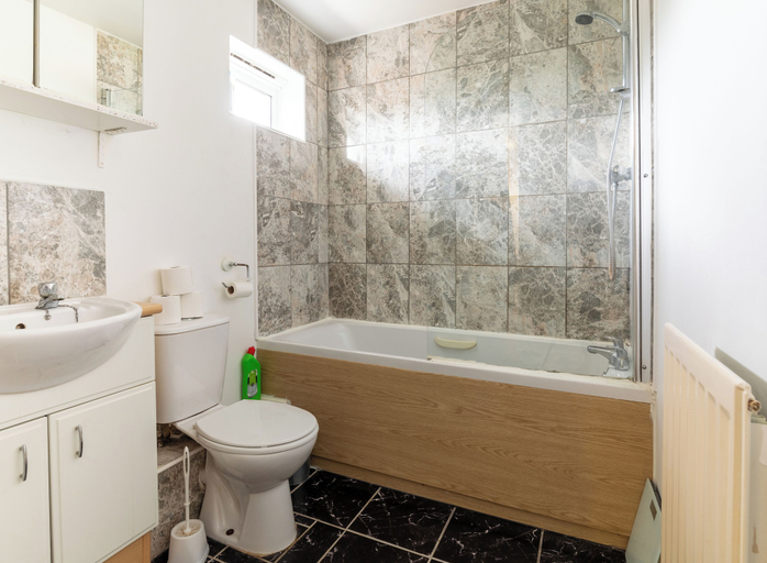 Bathroom, Charming Cosy Coach House in Fishponds, Bristol, Bristol