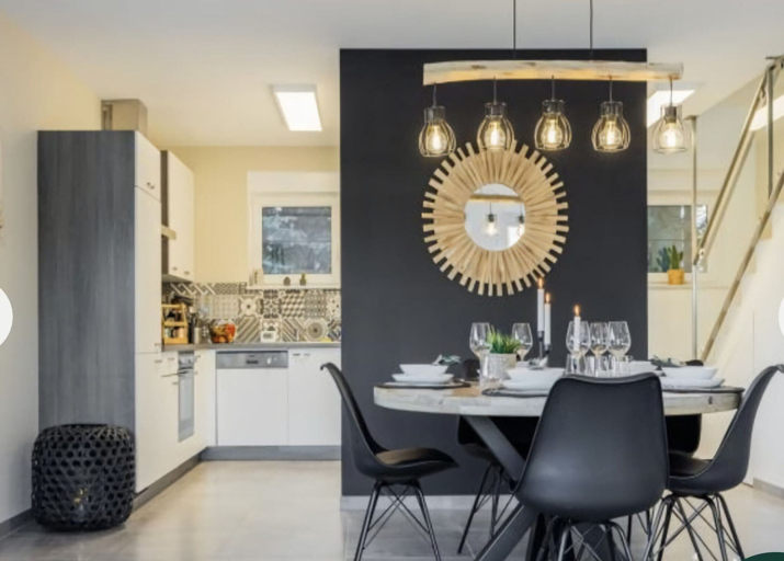 Dining 4, Modern House in Jalhay With Terrace, Liège