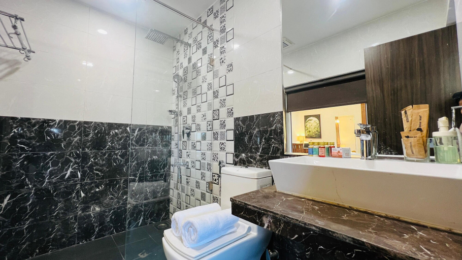 Bathroom 5, Amani by BluO - Boutique Hotel Goa, North Goa