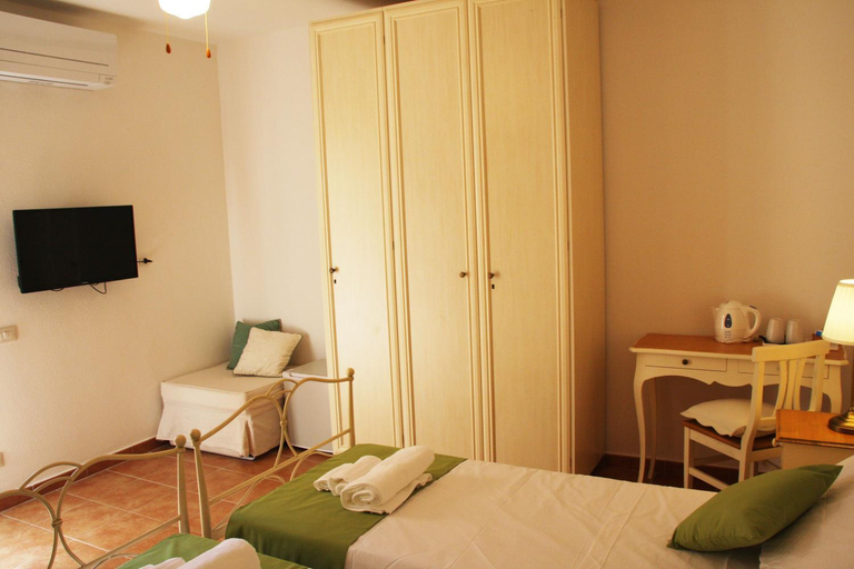 Others 5, L'Alloggio-Not just rooms, Olbia-Tempio