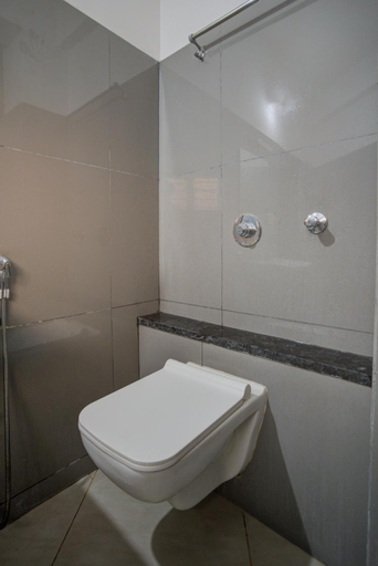 Bathroom 5, Mount City Madiwala, Bangalore