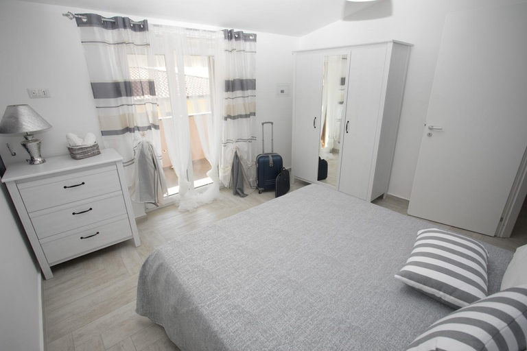 Bedroom 10