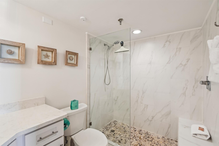 Bathroom 4, Inlet Reef 301 is an absolutely stunning 3 BR - completely remodeled Gulf Front by RedAwning, Okaloosa