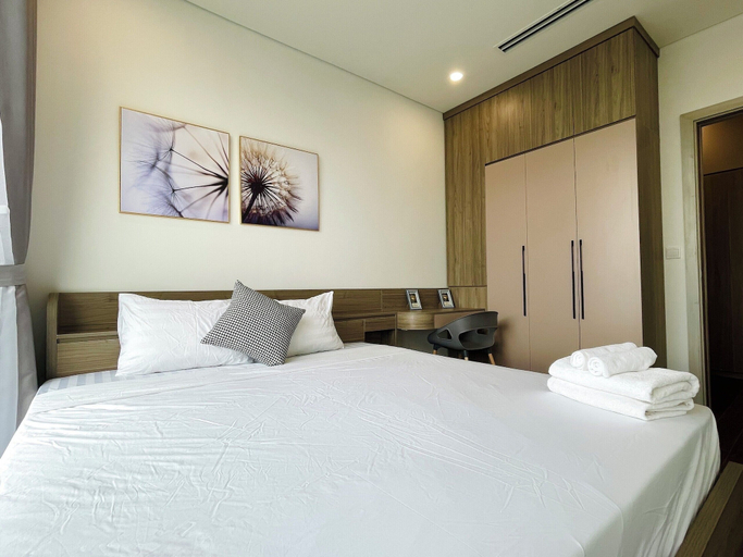 Bedroom 12