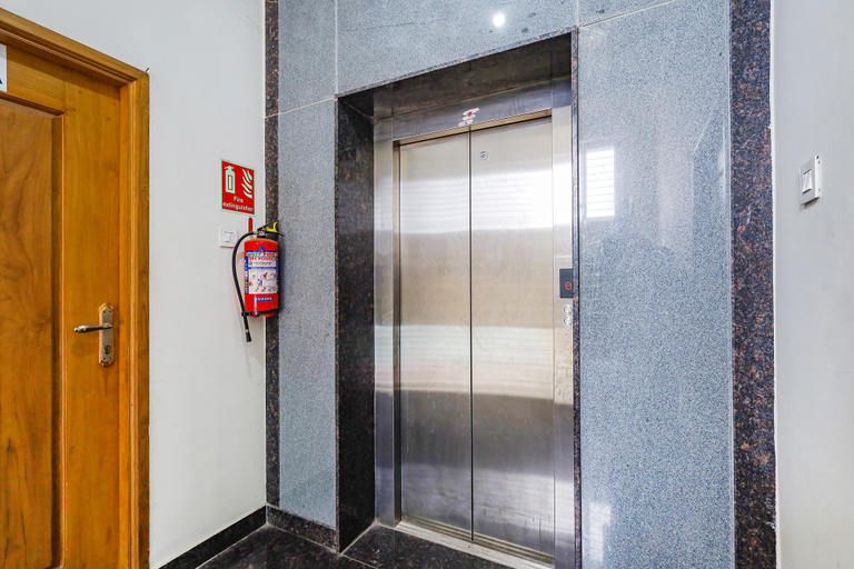 Public Area 2, Via Fen Breeze, Kancheepuram