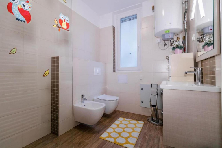 Bathroom 3, Apartment Fredi, Piran