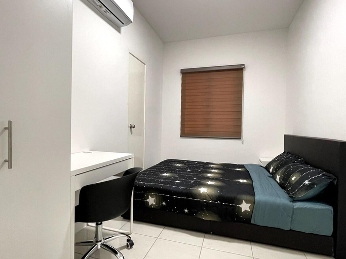 Bedroom, Premier Family Suite & City View @ Seven Houz Ipoh, Kinta
