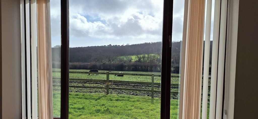 Interior 2, 2 Bed Cottage - Sleeps 4 - Garden, Parking Wifi, Swansea