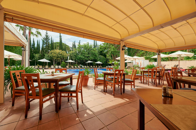 Food & Drinks 5, Hotel Oberoy, Baleares