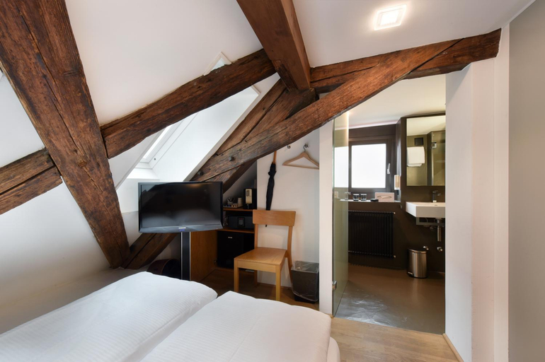 Bedroom 2, Hotel Lestelle - self check-in, Luzern