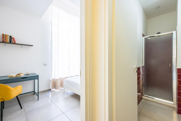Bedroom 2, Quartieri Spagnoli Housing by Wonderful Italy, Napoli