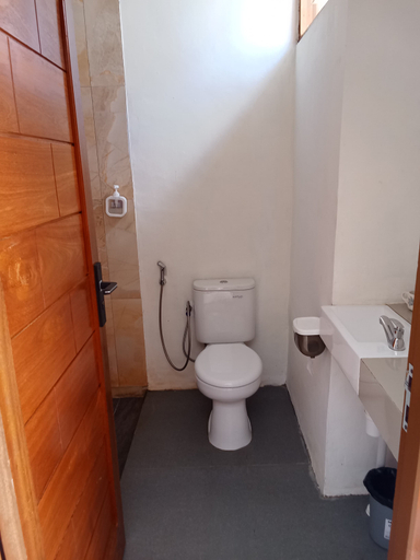 Bathroom 5, Greenville YSIX, Palangkaraya