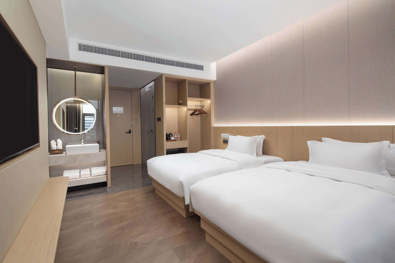 Bedroom 3, Days Hotel BY Wyndham Hengyang Nanyue, Hengyang