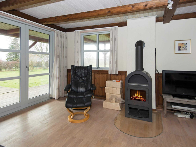 Others 4, 5 Person Holiday Home in Ebeltoft, Syddjurs