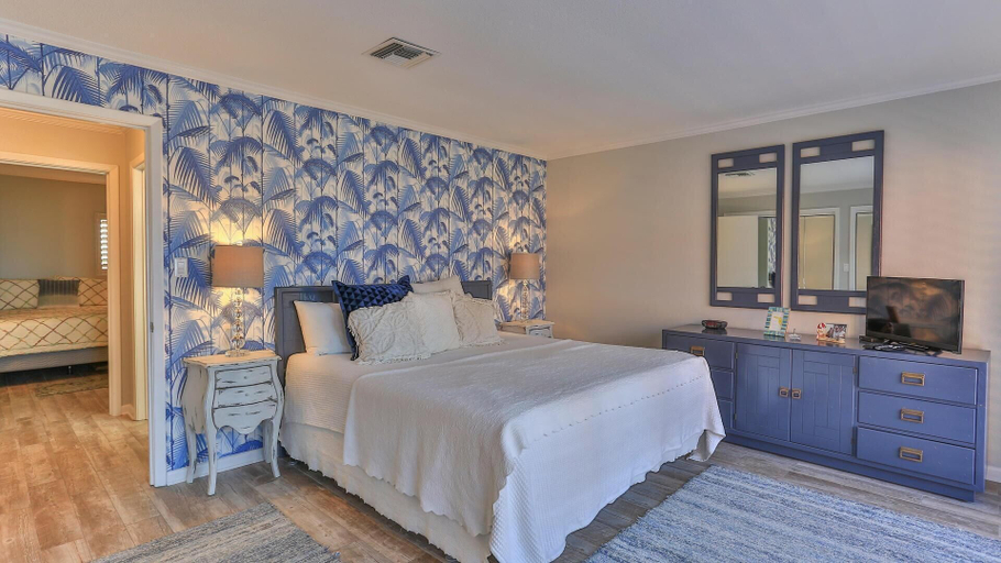 Bedroom 2, Aegean 210, Okaloosa