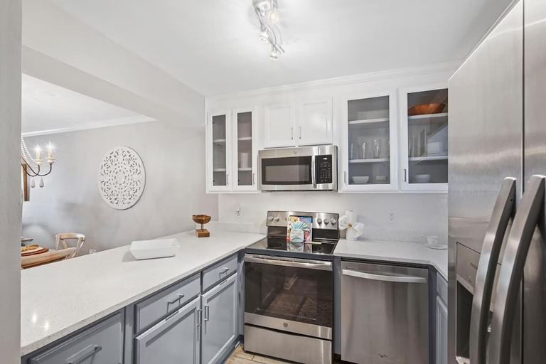 Others 5, Portside Sg2- Seabreeze Townhome, Bay