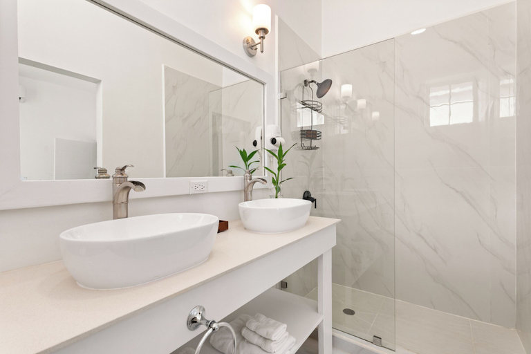 Bathroom 3, The Ellysian Apartments