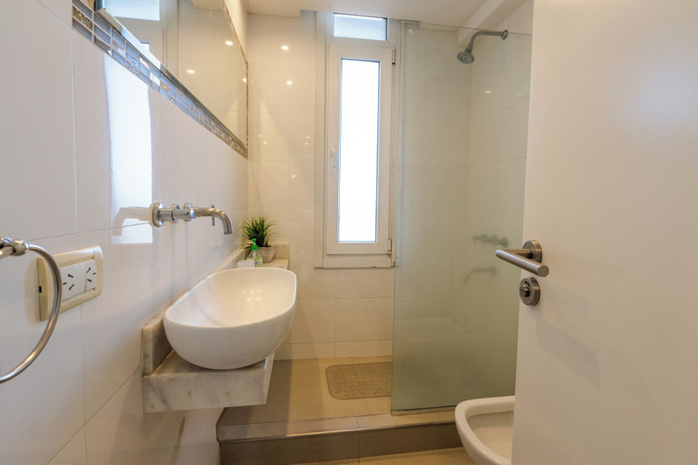 Bathroom 4, DeptosVip, General Pueyrredón