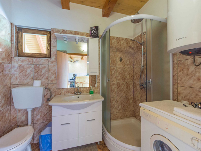 Bathroom, Adorable Home With Pool & Hot Tub Surrounded by Beautiful Nature, Brod Moravice