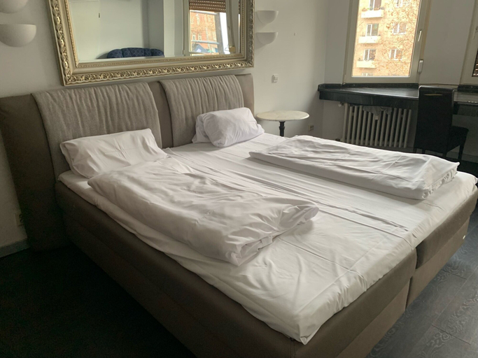 Bedroom 4, Wasserturm Hotel, Mannheim