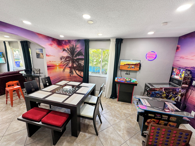 Food & Drinks 4, 4 to 23 Guests GameRoom 2 Kitchens BAR BBQ, Miami-Dade