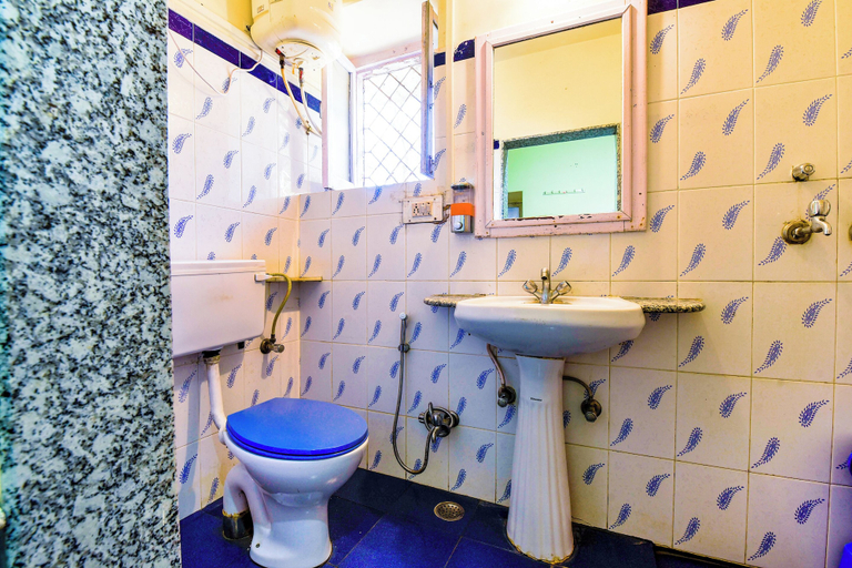 Bathroom 4, Hotel Castle Rock Mount Abu by SAH, Sirohi