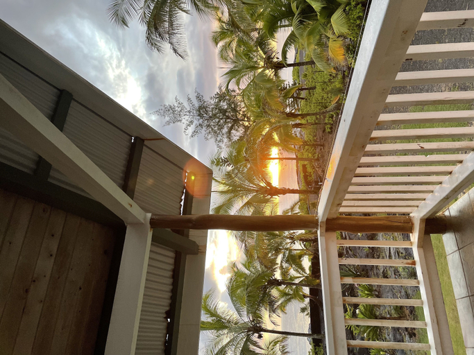 Hale Honu 2 Bedroom Home by RedAwning, Hawaii
