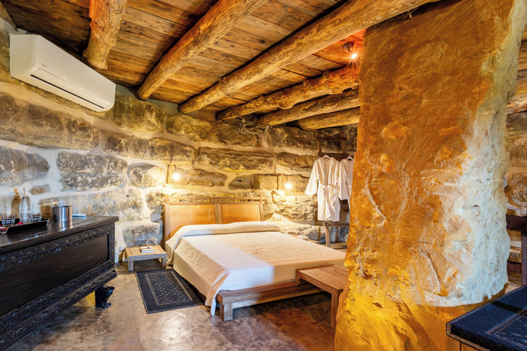 Bedroom 2, IS PERDAS, Nuoro