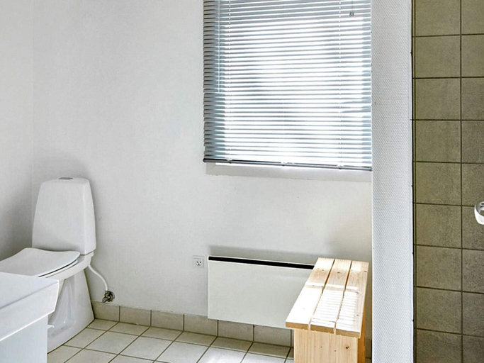 Bathroom 4, 6 Person Holiday Home in Vig, Odsherred