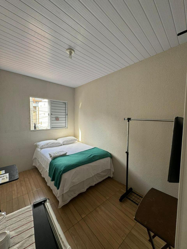Bedroom 27