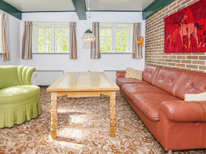 Others 4, 5 Person Holiday Home in Romo, Tønder