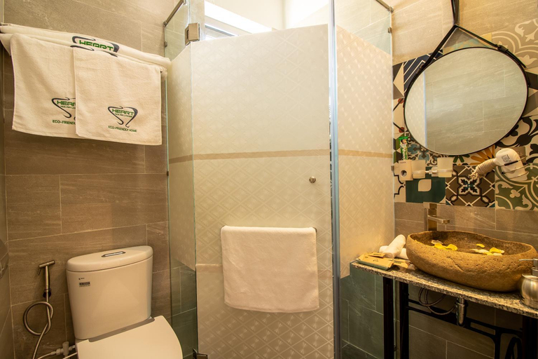 Bathroom 4, Hoi An Heart Lodge, Da Nang