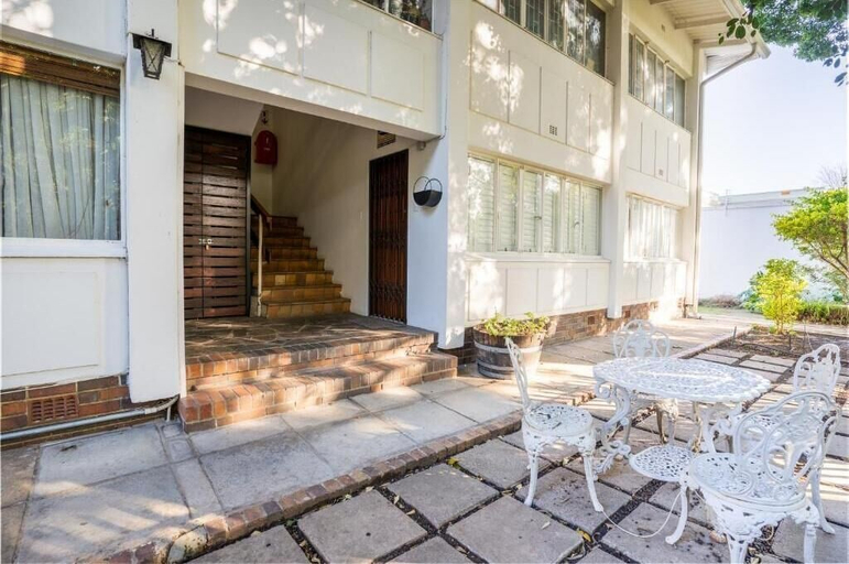 Exterior & Views 2, Avemore Wag ‘n Bietjie No 1, Cape Winelands