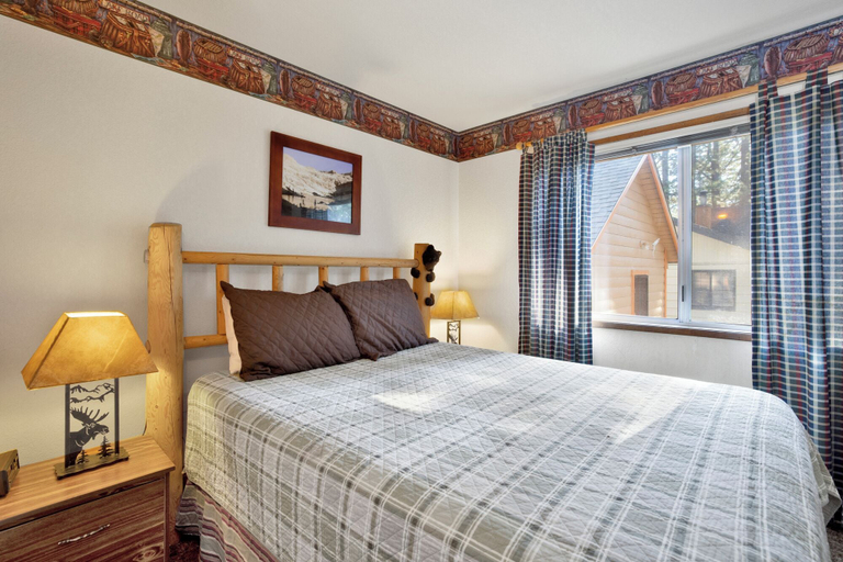 Bedroom 2, Cedar Pines #1529, San Bernardino