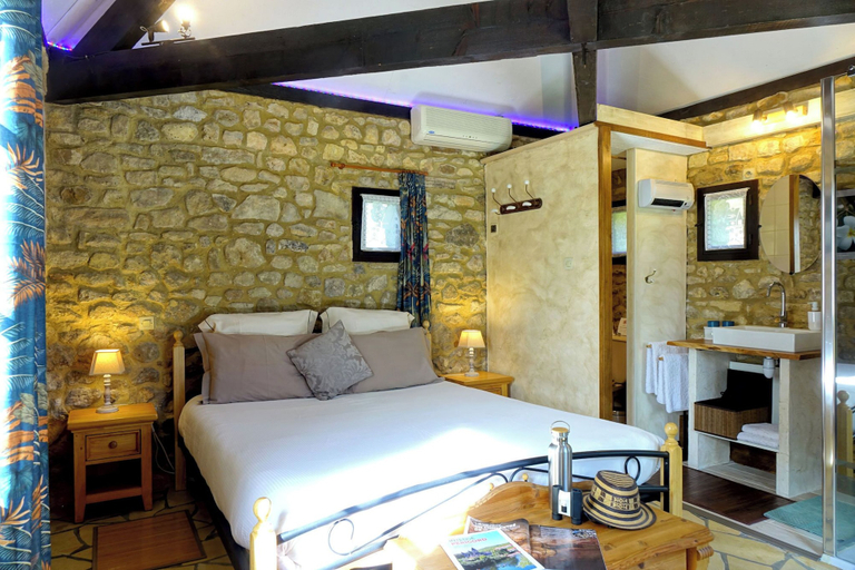 Bedroom 4, Au Pre des Sources, Dordogne