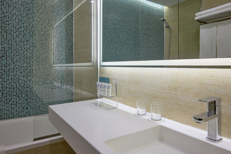 Bathroom 3, Hôtel RALF, Bouzareah