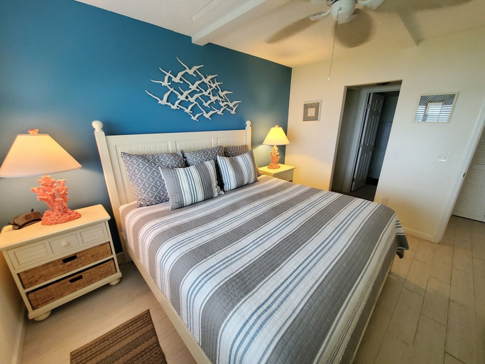 Bedroom 3, Summerhouse 104, Saint Johns