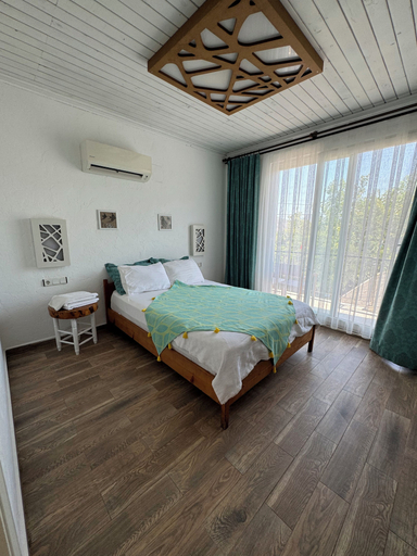 Bedroom 5, Ceneviz Hotel, Kumluca